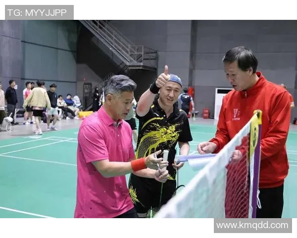 深圳羽毛球队默契配合解析与训练策略探讨